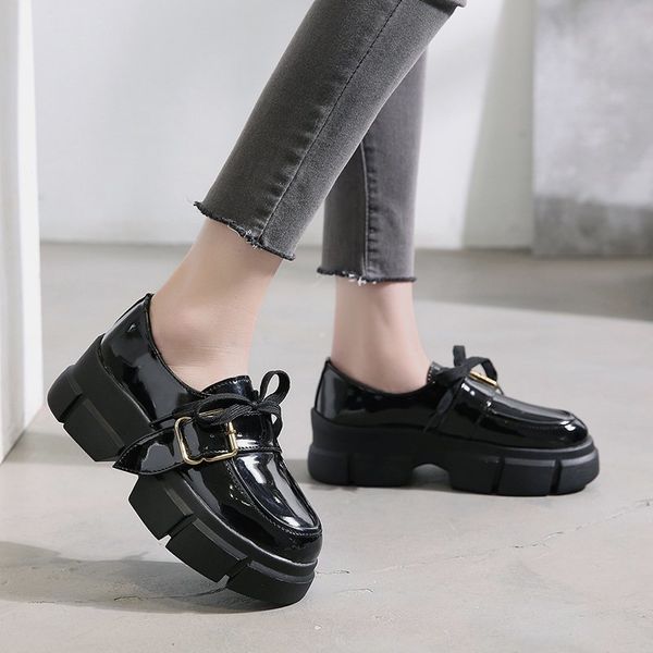 rimocy black patent leather metal buckle women flat shoes round toe thick sole platform oxford shoes woman autumn casual flats
rimocy black patent leather metal buckle women flat shoes round toe thick sole platform oxford shoes woman autumn casual flats
