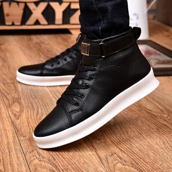 explosion models high walking shoes men outdoor breathable leather sports shoes solid non slip sneaker
explosion models high walking shoes men outdoor breathable leather sports shoes solid non slip sneaker