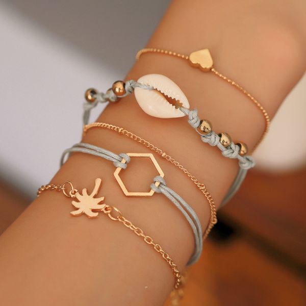 hand-woven jewelry fashion bracelet street shooting triangle black stone love map moon five-piece fashionable bracelet, Golden;silver
hand-woven jewelry fashion bracelet street shooting triangle black stone love map moon five-piece fashionable bracelet, Golden;silver