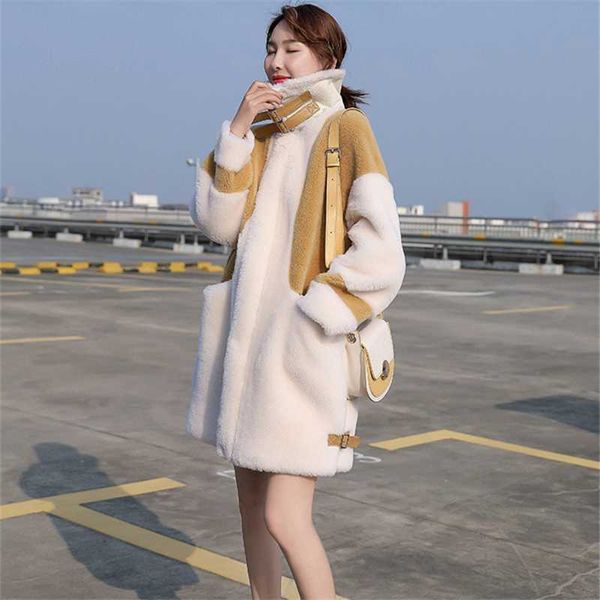 plush lamb coat medium long section female 2020 winter fashion new fur one loose imitation fur sheep shearing coat tide h00942, Black
plush lamb coat medium long section female 2020 winter fashion new fur one loose imitation fur sheep shearing coat tide h00942, Black