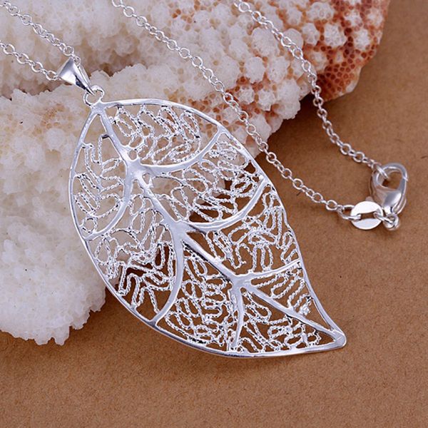 Smart Silver Hollow Foliage Large Leaf Pendant Charm Chain Necklace Open Jewelry #R571
Smart Silver Hollow Foliage Large Leaf Pendant Charm Chain Necklace Open Jewelry #R571
