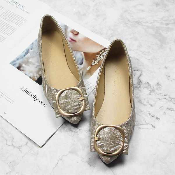 spring and autumn new all-in-one casual ins trend pointed flat gold and silver women's shoes 41-44 feet wide fat, Black
spring and autumn new all-in-one casual ins trend pointed flat gold and silver women's shoes 41-44 feet wide fat, Black