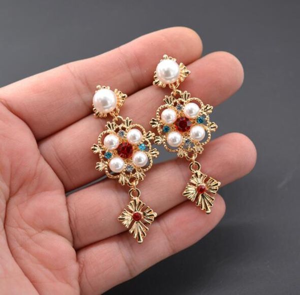 retro style night club temperament long tassel earrings pearl love heart rhinestones european and american fashion earrings earrings, White
retro style night club temperament long tassel earrings pearl love heart rhinestones european and american fashion earrings earrings, White