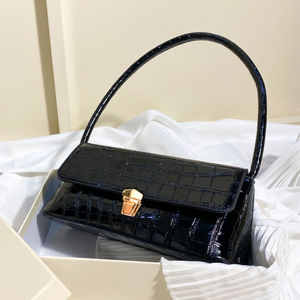 small lady handbag 2020 new crocodile pu leather fashion underarm bag single shoulder bag crossbody baguette
small lady handbag 2020 new crocodile pu leather fashion underarm bag single shoulder bag crossbody baguette