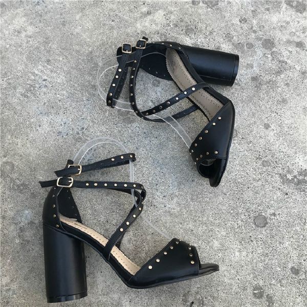 punk rivets ankle strappy sandals women high heels summer shoes woman peep toe black leather gladiator sandals lady party shoes
punk rivets ankle strappy sandals women high heels summer shoes woman peep toe black leather gladiator sandals lady party shoes