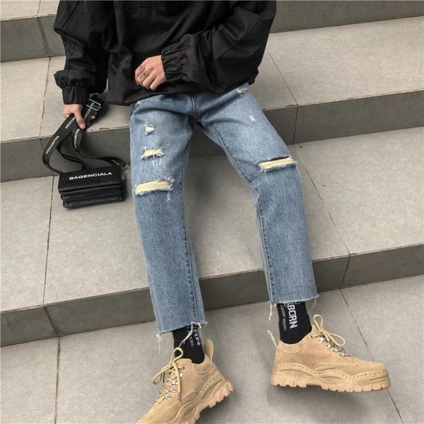 2020 brand designer slim fit ripped jenns men hight street mens distressed denim pants knee holes washed destroyed jeans, Blue
2020 brand designer slim fit ripped jenns men hight street mens distressed denim pants knee holes washed destroyed jeans, Blue