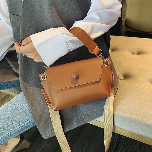 bag small square bag female 2020 new western fashion wild chain single shoulder messenger handbag
bag small square bag female 2020 new western fashion wild chain single shoulder messenger handbag