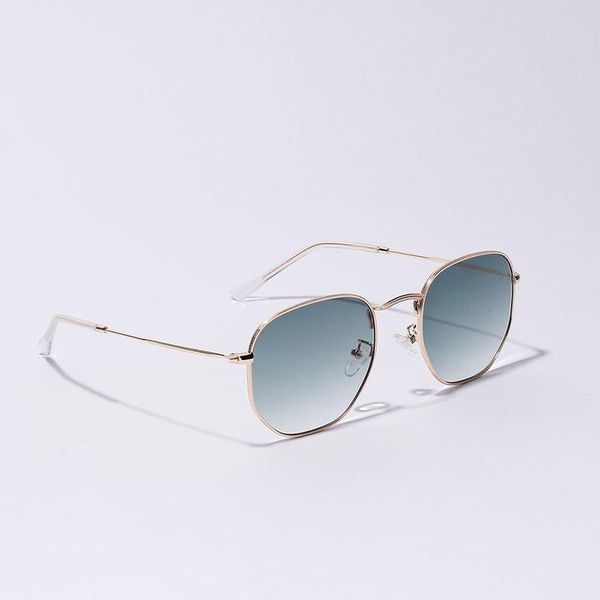new blue tinted ocean sunglasses female square sunglasses metal fashion high-end luxury men uv400/5 color, White;black
new blue tinted ocean sunglasses female square sunglasses metal fashion high-end luxury men uv400/5 color, White;black