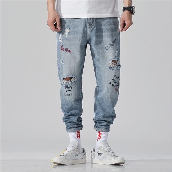 2020 new summer men jeans washed letter embroidery ripped hole plus size cotton denim cotton pants hip hop streetwear jeans male, Blue
2020 new summer men jeans washed letter embroidery ripped hole plus size cotton denim cotton pants hip hop streetwear jeans male, Blue