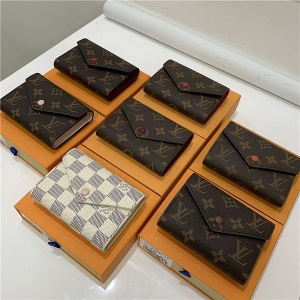 wallet luxury wallets designer wallet womens designer luxury handbags purses clutch leather designer purse card holder bags with box 98-2147, Red;black
wallet luxury wallets designer wallet womens designer luxury handbags purses clutch leather designer purse card holder bags with box 98-2147, Red;black