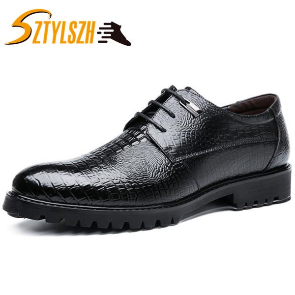 autumn and winter quality patent leather crocodile grain shoe men classic dress shoes male formal office business driving shoes, Black
autumn and winter quality patent leather crocodile grain shoe men classic dress shoes male formal office business driving shoes, Black