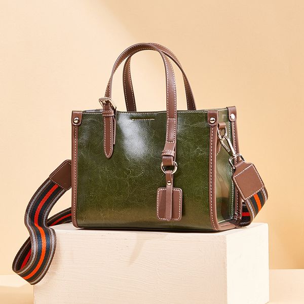 nalandu leather women's handbag 2020 new women's bag large-capacity leather retro messenger bag shoulder small black square
nalandu leather women's handbag 2020 new women's bag large-capacity leather retro messenger bag shoulder small black square