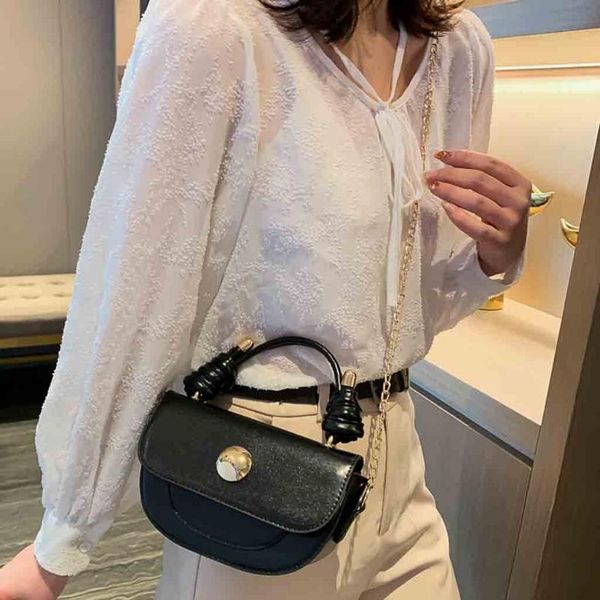 ladies retro handbag 2020 fashion spring shoulder bags trend large capacity bag girl sequin round bag wild messenger mg5
ladies retro handbag 2020 fashion spring shoulder bags trend large capacity bag girl sequin round bag wild messenger mg5