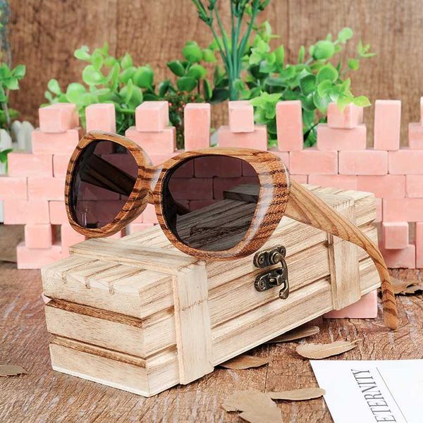 bobo bird sunglasses men wooden glasses women eyewear fashion polarized lens gafas de sol mujer zebra wood frame engrave logo, White;black
bobo bird sunglasses men wooden glasses women eyewear fashion polarized lens gafas de sol mujer zebra wood frame engrave logo, White;black