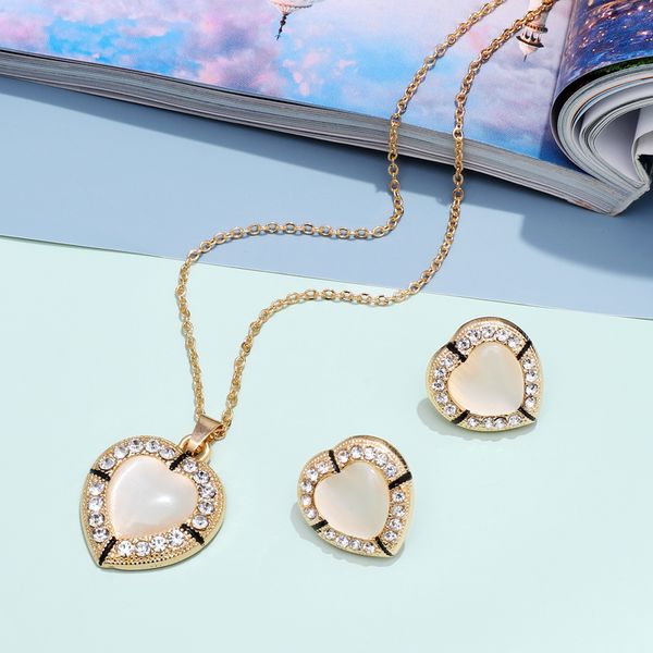 minhin new wholesale gold wedding jewelry sets love heart water drop pendant necklace stud earrings party jewelry, Silver
minhin new wholesale gold wedding jewelry sets love heart water drop pendant necklace stud earrings party jewelry, Silver