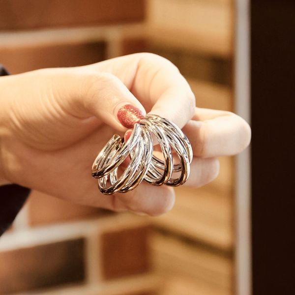 hoop & huggie s925 needle fashion jewelry earrings personality temperament three row metal for women girl gifts, Golden;silver
hoop & huggie s925 needle fashion jewelry earrings personality temperament three row metal for women girl gifts, Golden;silver
