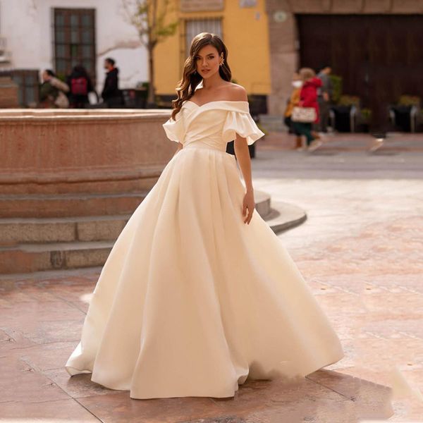 satin princess wedding dress flare sleeve a line off the shoulder boho bridal gowns vestidos de novia lace up back, White
satin princess wedding dress flare sleeve a line off the shoulder boho bridal gowns vestidos de novia lace up back, White