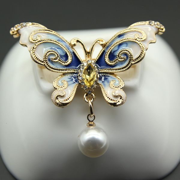 brooch grade oil drop pearl pendant butterfly brooch south korea grade marriage yarn corsage scarf buckle, Blue;gray
brooch grade oil drop pearl pendant butterfly brooch south korea grade marriage yarn corsage scarf buckle, Blue;gray
