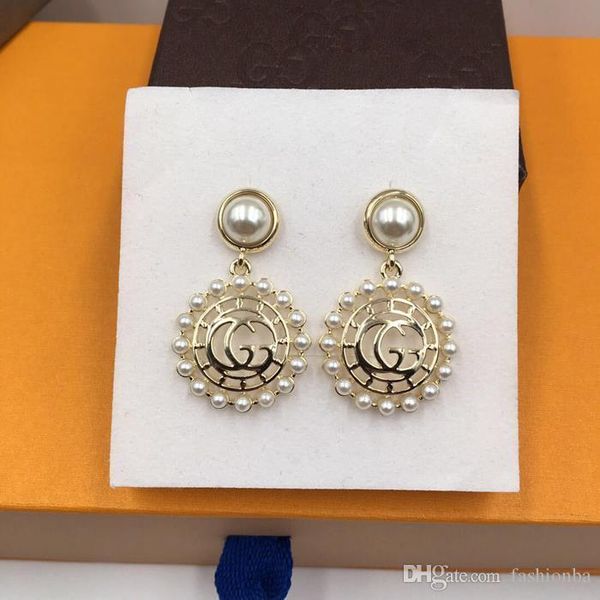 luxury jewelry women earrings single pearl designer stud earrings high-end elagant drop earrings fashion style with box, Silver
luxury jewelry women earrings single pearl designer stud earrings high-end elagant drop earrings fashion style with box, Silver