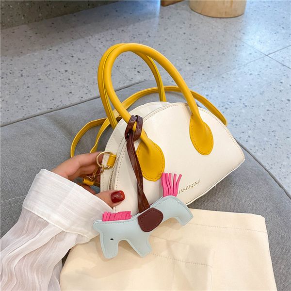 female bag 2020 new trendy shell bag wild portable messenger small cute ins western style
female bag 2020 new trendy shell bag wild portable messenger small cute ins western style