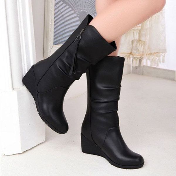 2020 winter women mid-calf boots platform shoes ladies increasing wedges boots black pleated boot with zip botas mujer 8249c
2020 winter women mid-calf boots platform shoes ladies increasing wedges boots black pleated boot with zip botas mujer 8249c