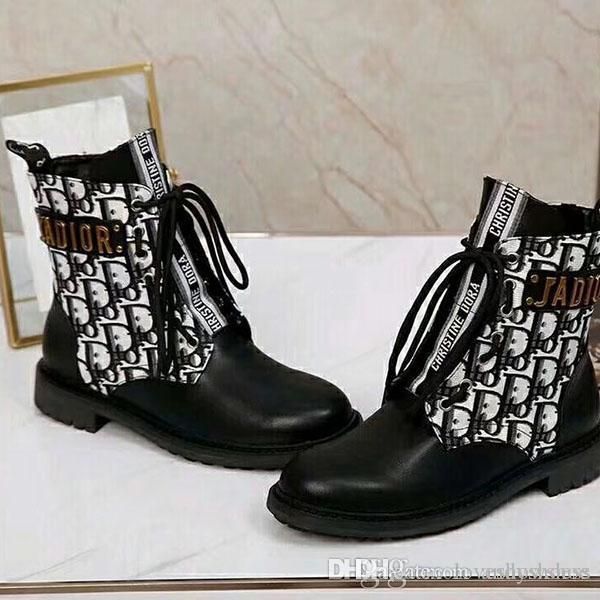 high-heeled ladies martin boots winter thick with women's shoes desert boots leather luxury high-heeled boots large 35-41, Black
high-heeled ladies martin boots winter thick with women's shoes desert boots leather luxury high-heeled boots large 35-41, Black