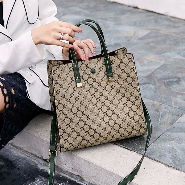 fashion crossbody women capacity large ladies handbags travel business shoulder bags 2020 bucket bags high-capacity cheak, Red;black
fashion crossbody women capacity large ladies handbags travel business shoulder bags 2020 bucket bags high-capacity cheak, Red;black