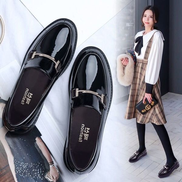 2020 new summer casual flats women shoes loafers leather women's low heels slip on footwear female pointed toe thick heel fahion, Black
2020 new summer casual flats women shoes loafers leather women's low heels slip on footwear female pointed toe thick heel fahion, Black