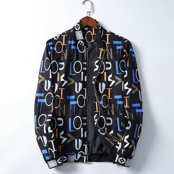 wholesale embroidery v men jacket coat man hip hop streetwear off men jacket palm coat bomber clothes angels white shoes handbag 06, Black;brown
wholesale embroidery v men jacket coat man hip hop streetwear off men jacket palm coat bomber clothes angels white shoes handbag 06, Black;brown