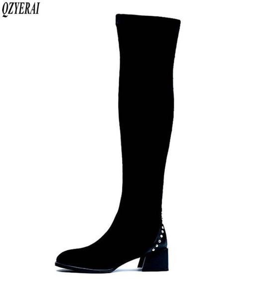 2021 winter new style genuine leather knee high boots women boots fashion the rivet female warm women shoes, Black
2021 winter new style genuine leather knee high boots women boots fashion the rivet female warm women shoes, Black