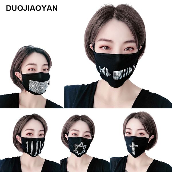 new rhinestone mask women diamond crytal decoration jewelry face mask fashion glitter mesh net party show mouth mask
new rhinestone mask women diamond crytal decoration jewelry face mask fashion glitter mesh net party show mouth mask