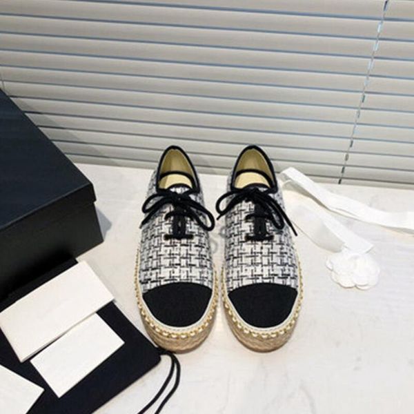 the new women flat canvas shoes women 2020 creepers platform shoes high-quality size 35-40, Black