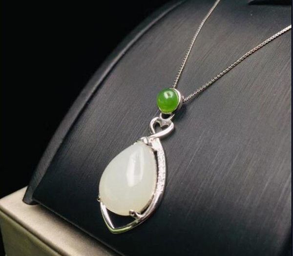 real 925 silver white hetian jade water drop lucky pendant + chain necklace for women fine11
real 925 silver white hetian jade water drop lucky pendant + chain necklace for women fine11