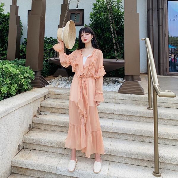 2020 summer women long sleeve see through splice ruffles thin trench coat sunscreen ladies fashion beach windbreaker dress y93, Tan;black
2020 summer women long sleeve see through splice ruffles thin trench coat sunscreen ladies fashion beach windbreaker dress y93, Tan;black