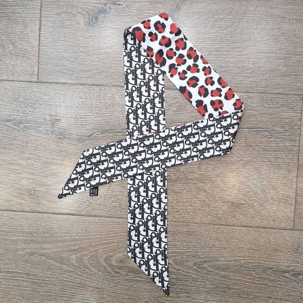 new fashion series double print twill small tie bag handle imitation silk scarf silk ribbon headband scarf head scarf, Blue;gray 
new fashion series double print twill small tie bag handle imitation silk scarf silk ribbon headband scarf head scarf, Blue;gray