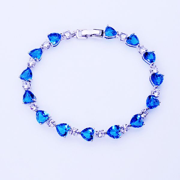 New European and American Haiyang Heart Love Heart-shaped Peach Heart Zircon Crystal Diamond Bracelet Fashion Female Bracelet
New European and American Haiyang Heart Love Heart-shaped Peach Heart Zircon Crystal Diamond Bracelet Fashion Female Bracelet
