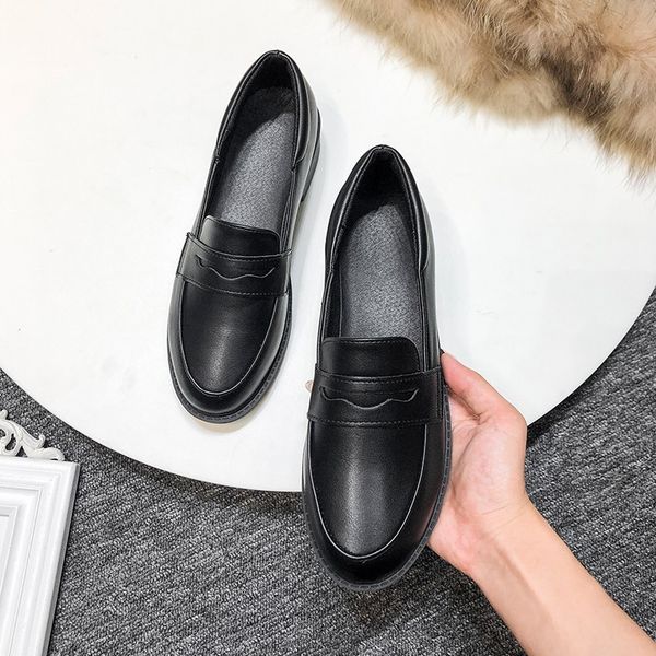 size plus flats shoes woman solid black leather oxfords women shoes slip on ladies lips square low heels platform
size plus flats shoes woman solid black leather oxfords women shoes slip on ladies lips square low heels platform
