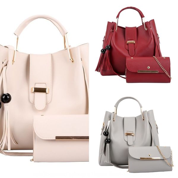 new h satchel satchel fashion all-match hand shoulder messenger bag tassel wooden beads three-piece set mother and child bag ys36x
new h satchel satchel fashion all-match hand shoulder messenger bag tassel wooden beads three-piece set mother and child bag ys36x