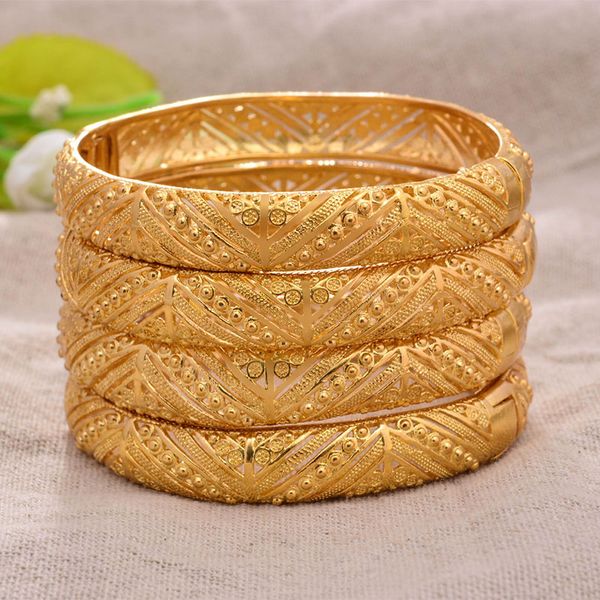 24k dubai can open 4pcs/lot middle east arab dubai bangle bracelet for women african gold color bresslate jewelry trendy gifts, Black
24k dubai can open 4pcs/lot middle east arab dubai bangle bracelet for women african gold color bresslate jewelry trendy gifts, Black