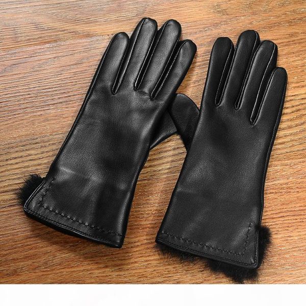 2020 new genuine leather women' gloves autumn winter thermal plush lined wrist hair black sheepskin gloves female dq6124, Blue;gray
2020 new genuine leather women' gloves autumn winter thermal plush lined wrist hair black sheepskin gloves female dq6124, Blue;gray