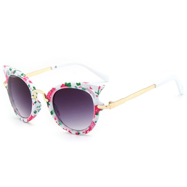 2020 new kids sunglasses girls brand cat eye children glasses boys uv400 lens baby sun glasses cute eyewear, White;black
2020 new kids sunglasses girls brand cat eye children glasses boys uv400 lens baby sun glasses cute eyewear, White;black
