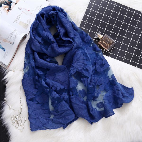 scarves 2021 designer merk vrouwen sjaal fashion lace hollow zomer sjaals en wraps lady zijden strand stola, Blue;gray
scarves 2021 designer merk vrouwen sjaal fashion lace hollow zomer sjaals en wraps lady zijden strand stola, Blue;gray