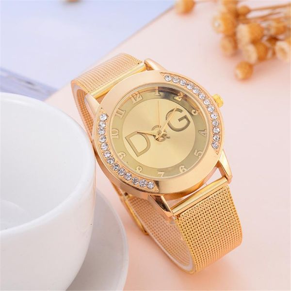 2020 new fashion european popular style women watch quartz watches casual stainless steel wristwatches, Slivery;brown
2020 new fashion european popular style women watch quartz watches casual stainless steel wristwatches, Slivery;brown