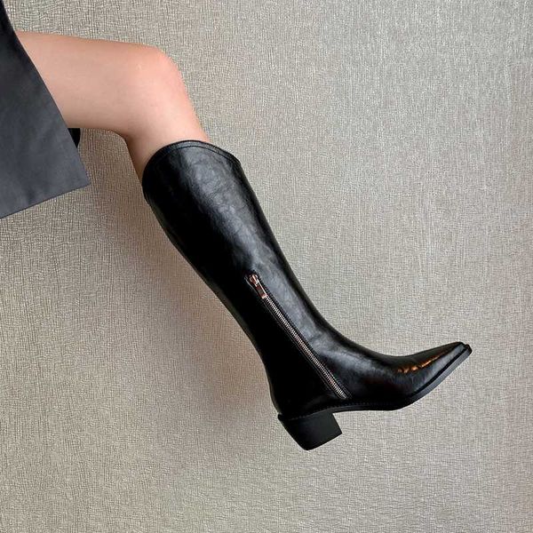 2021 winter new style genuine leather knee-high boots women boots motorcycle female warm cowhide women shoes zip, Black
2021 winter new style genuine leather knee-high boots women boots motorcycle female warm cowhide women shoes zip, Black