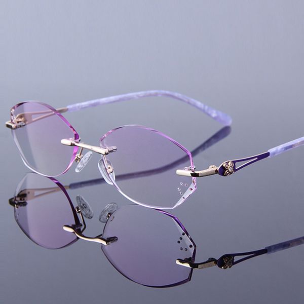 extravagant women alloy reading glasses female purple frame rhinestone trimming cut rimless glasses high clear lens mujer gafas, White;black
extravagant women alloy reading glasses female purple frame rhinestone trimming cut rimless glasses high clear lens mujer gafas, White;black
