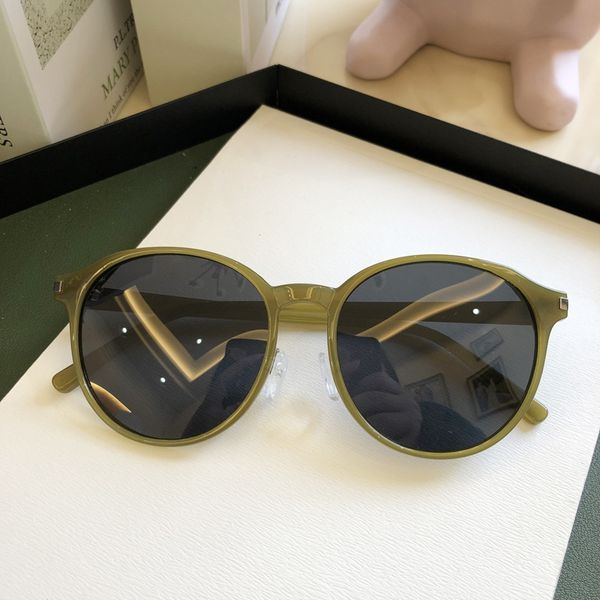 cute green round sunglasses plastic candy colors frame vintage shades designer luxury women korean sunglasses uv400, White;black
cute green round sunglasses plastic candy colors frame vintage shades designer luxury women korean sunglasses uv400, White;black