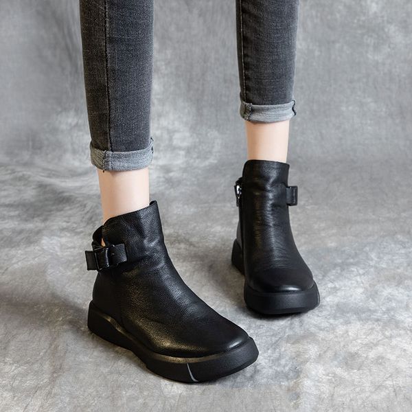 women's autumn and winter leather boots versatile low rise casual leather boots layer in stock, Black
women's autumn and winter leather boots versatile low rise casual leather boots layer in stock, Black