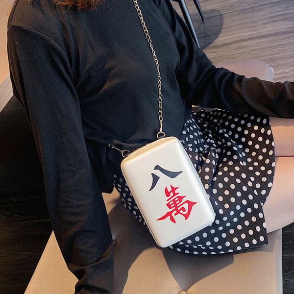 new fashion female shoulder bag personality text printing ladies bags woman messenger bags pu material for women
new fashion female shoulder bag personality text printing ladies bags woman messenger bags pu material for women
