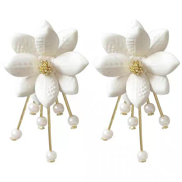 stud korean fashion fairy sweet pearl white flower big earrings women's, Golden;silver
stud korean fashion fairy sweet pearl white flower big earrings women's, Golden;silver