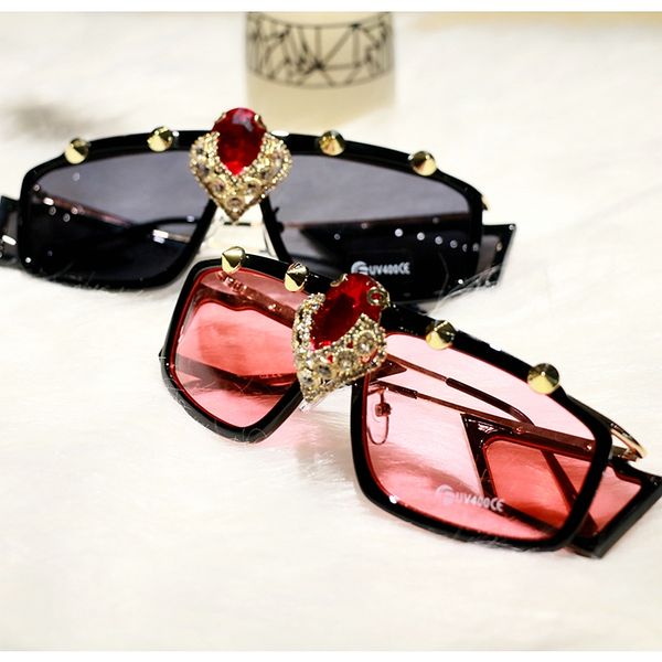 sunglasses 2021 luxury diamond women square black frame punk sun glasses uv400 bling eyewea with box fml, White;black
sunglasses 2021 luxury diamond women square black frame punk sun glasses uv400 bling eyewea with box fml, White;black